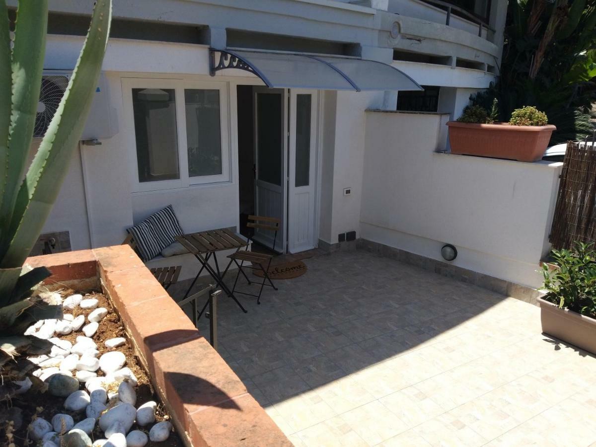 Residenza Don Camillo Vila Mondello Exterior foto